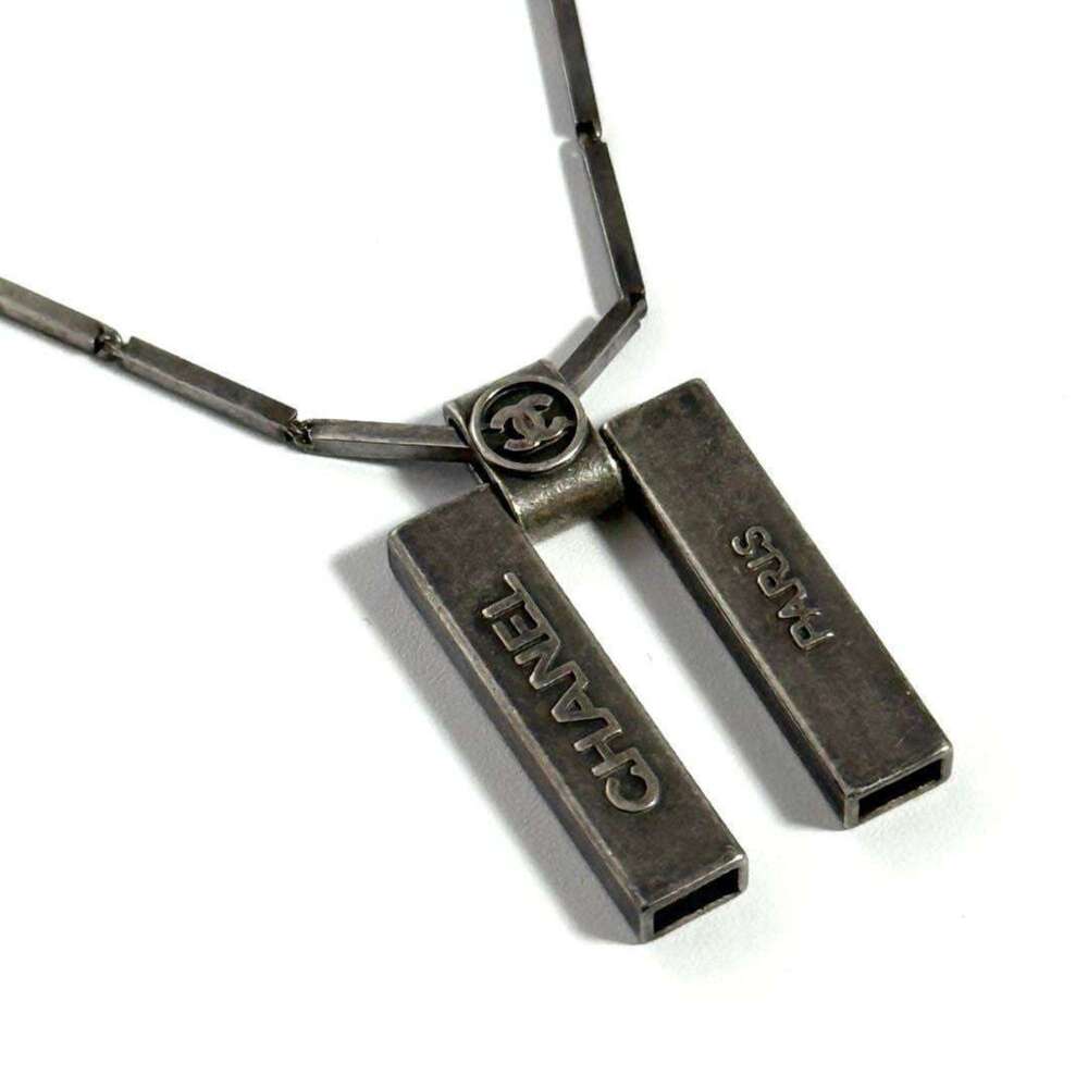 Chanel Pendant Necklace Metal #207538C63B